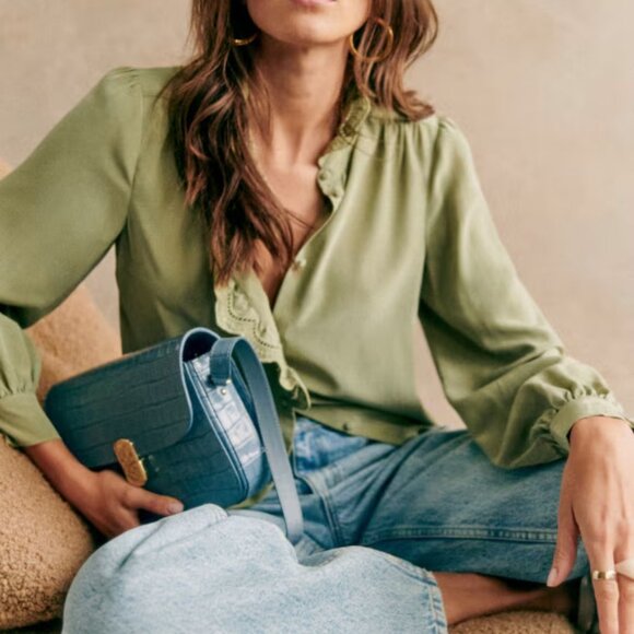 BNWT Sezane Chlo Pistachio Green Light Kaki Silk 46 14 - Picture 2 of 7